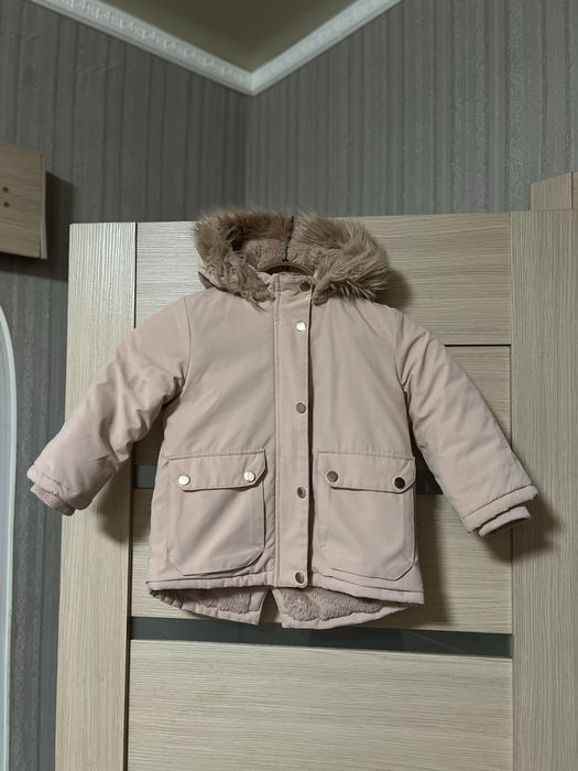 Куртка зимова  92-98 розмір для дівчинки