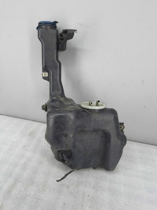 Zbiornik płynu spryskiwaczy Mercedes W204 W212