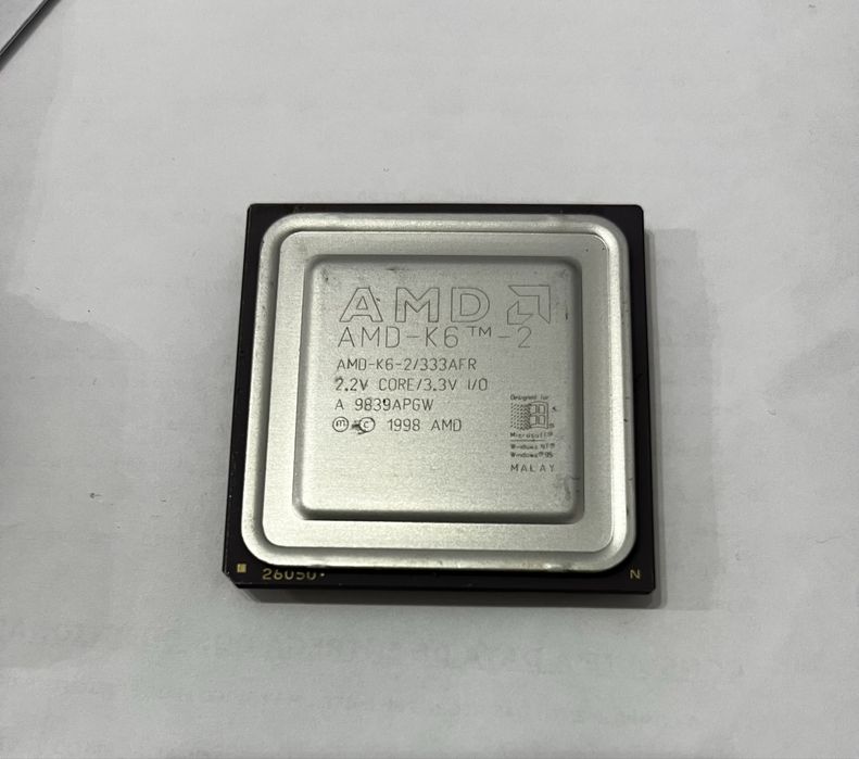 CPU AMD 2.2v core 3.3v