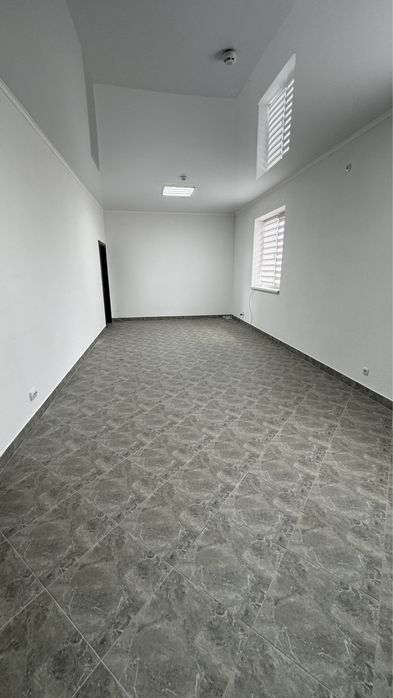 Здається в оренду приміщення 30 кв