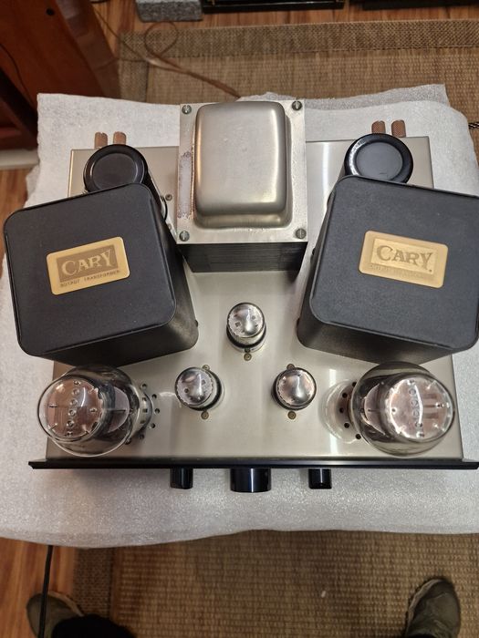 Amplificador Cary 300b sei