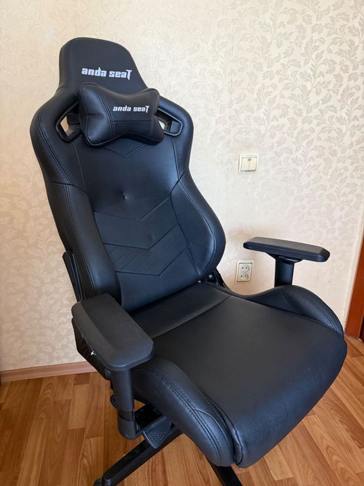 Крісло компʼютерне геймерське Anda Seat