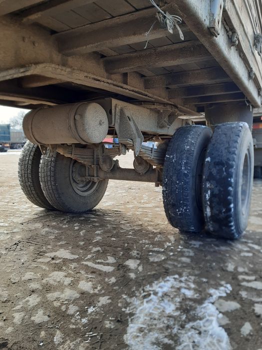 Прицеп МАЗ 8378.