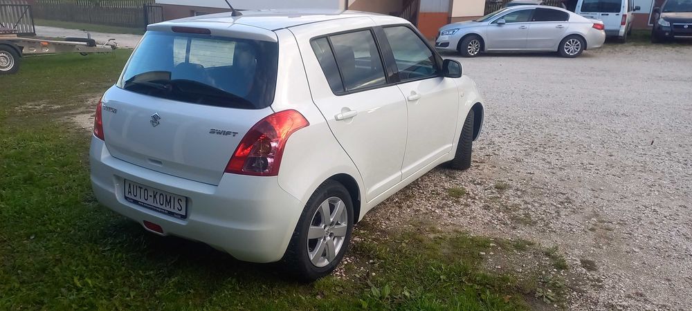 Suzuki Swift*5-drzwi*1.3 benz.*Klima*Tylko 158tys.km*-Serwis*Opłacony*