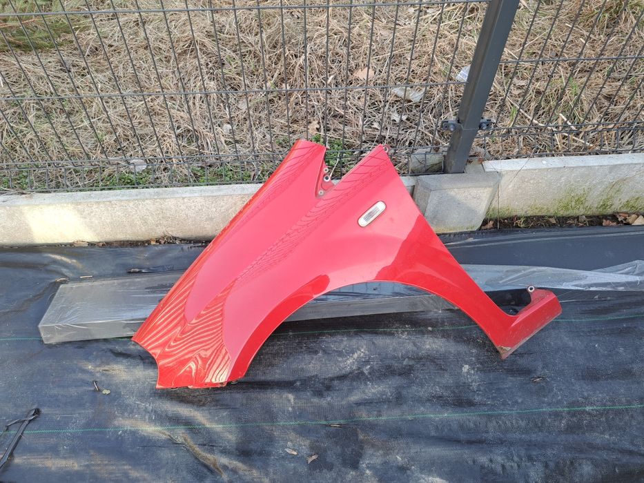 Błotnik przód lewy – Fiat Grande Punto 2007 – 100 zł