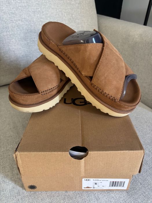 UGG Skórzane klapki