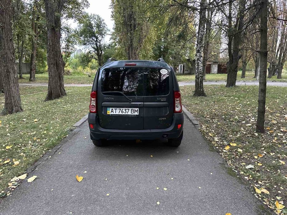 Продам Dacia Logan MCV  2008