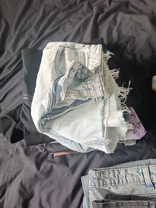 Sprzedam pakiet damskich ubrań różnych w rozm.40 ,42,38