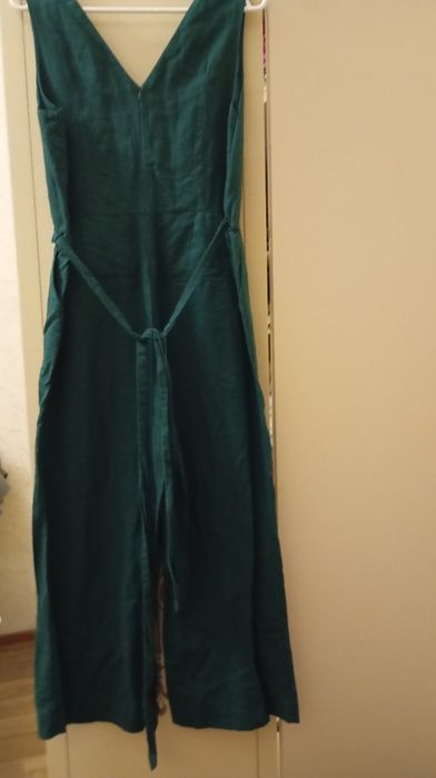 Продам элегантный комбинезон