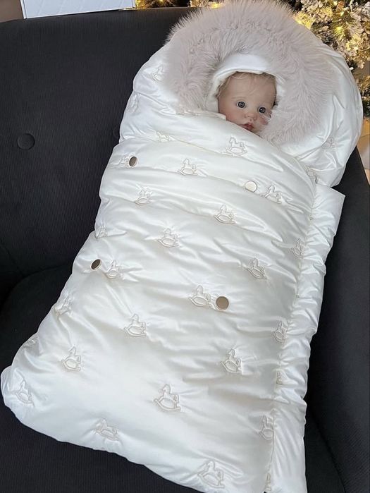 Зимовий конвер та комбінезон