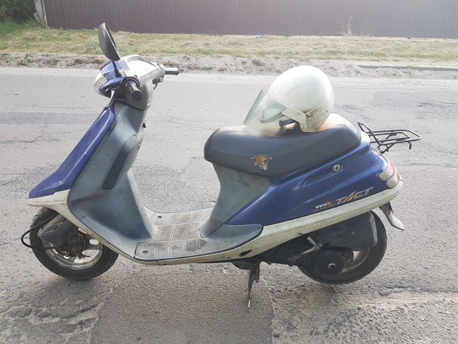 Скутер Honda Takt-24 Standup? нічого робити не треба, сів поїхав.
