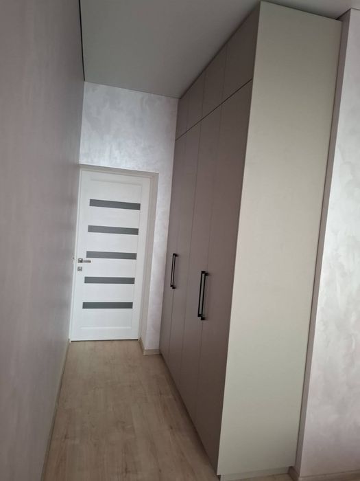 Продається квартира 2 -х кімн Новобуд. Пров .Парковий .Минай.