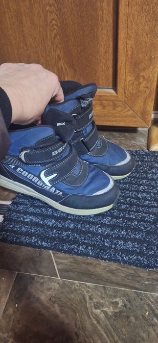 Ботінки  зима 250грн 34 роз