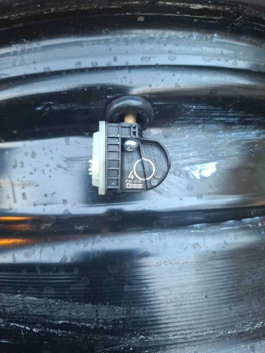 Felgi stalowe 15 5x105 opel czujniki TPMS