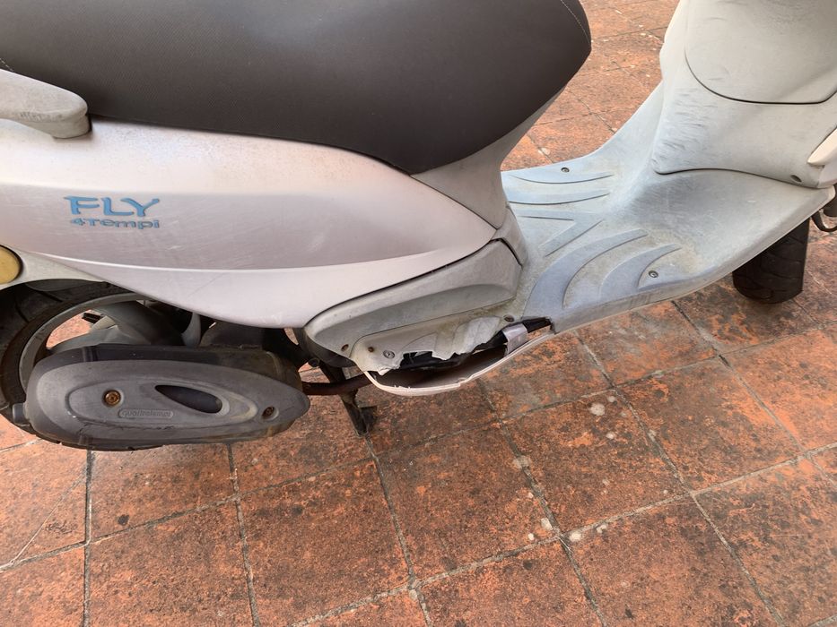 Scooter Piaggio fly 50 4t
