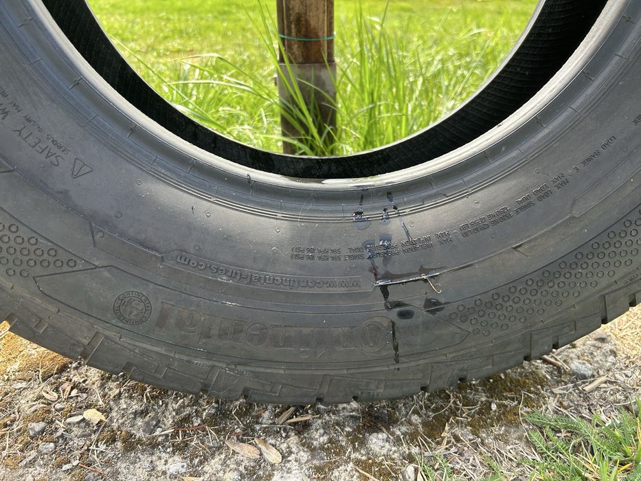 Continental ContiVanContact 100 225/75 R 16 C