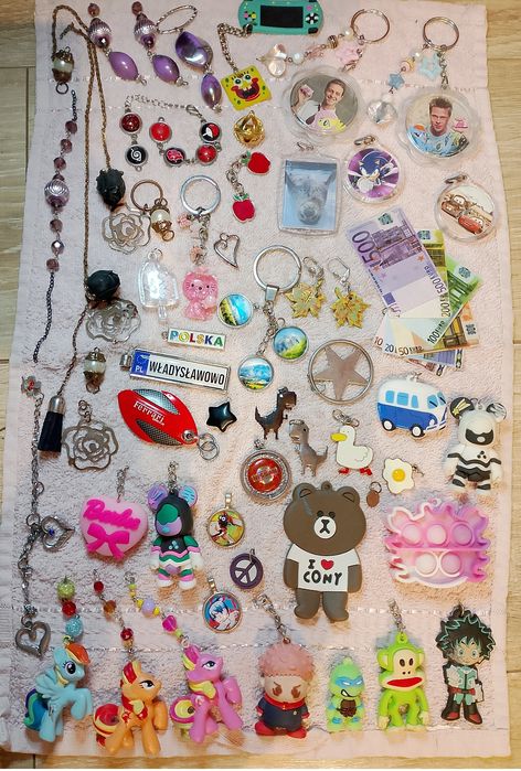 Брелоки, Кулони. Продажа окремо, поштучно, лотом