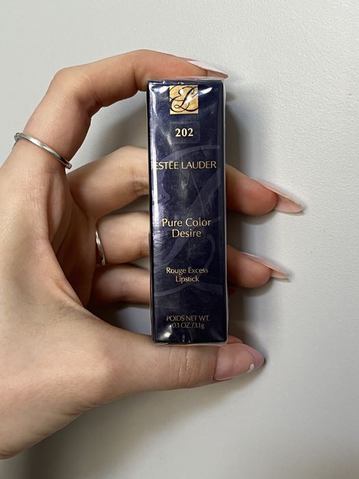 Pomadka ESTEE LAUDER Pure Color Desire Rouge Excess Lipstick numer: 202