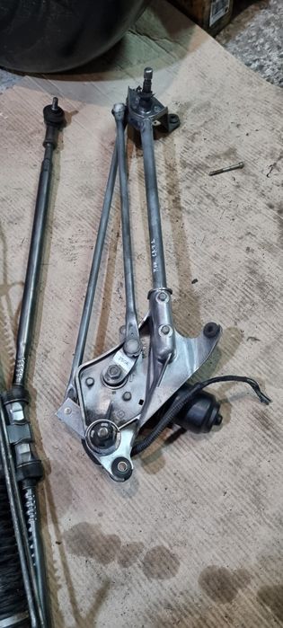 Трапеция дворников Honda CR-V 2 Англия правый руль механизм в сборе