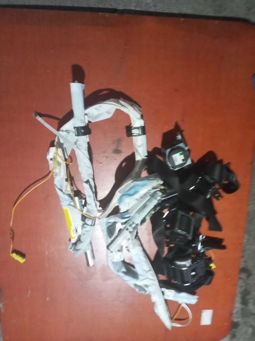 Ford Kuga 2008-2012 безпека Airbag