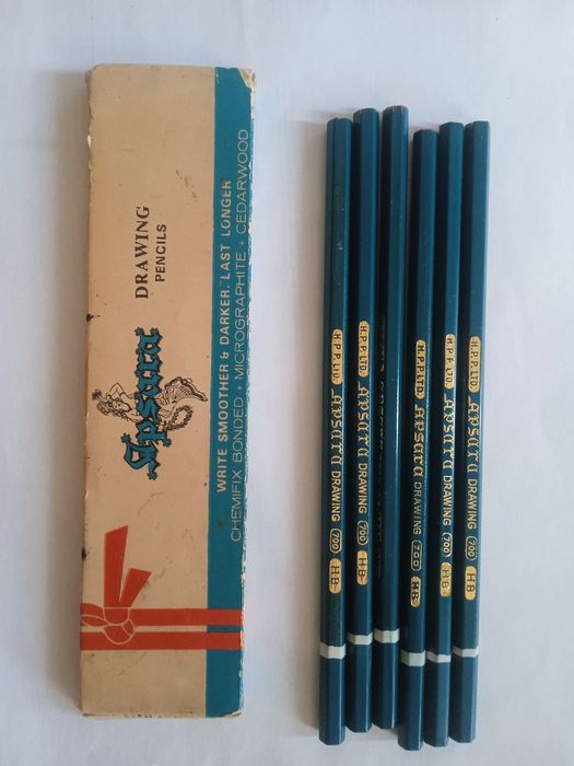 Коллекционные карандаши "APSARA"