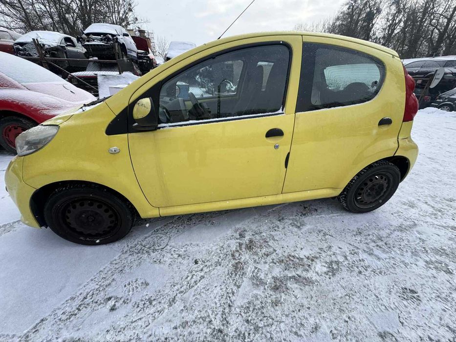 PEUGEOT 107 na części 2006r. Adax Opolski Auto Złom Koźle