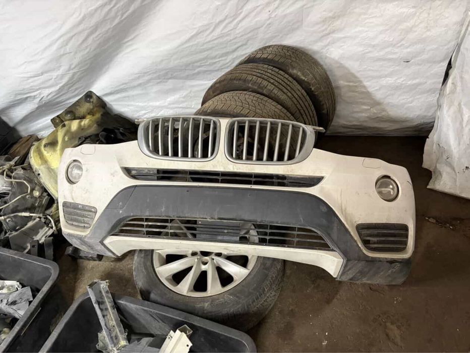 BMW X3 F25 бампер рест дорест