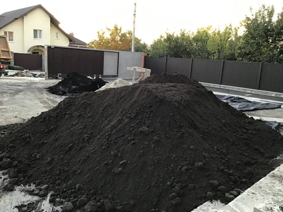 Пісок для стяжки, річковий, овражний, щебінь, відсів.