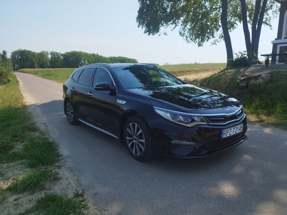 Kia Optima kombi  2.0 GDI PHEV 205 km