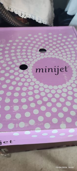 Minijet Rainbow Elumineit