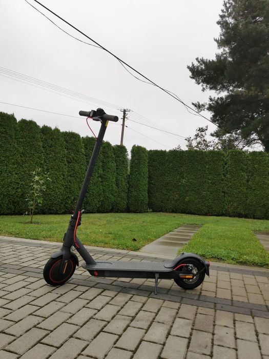 Sprzedam Hulajnoge elektryczną Xiaomi pro 2