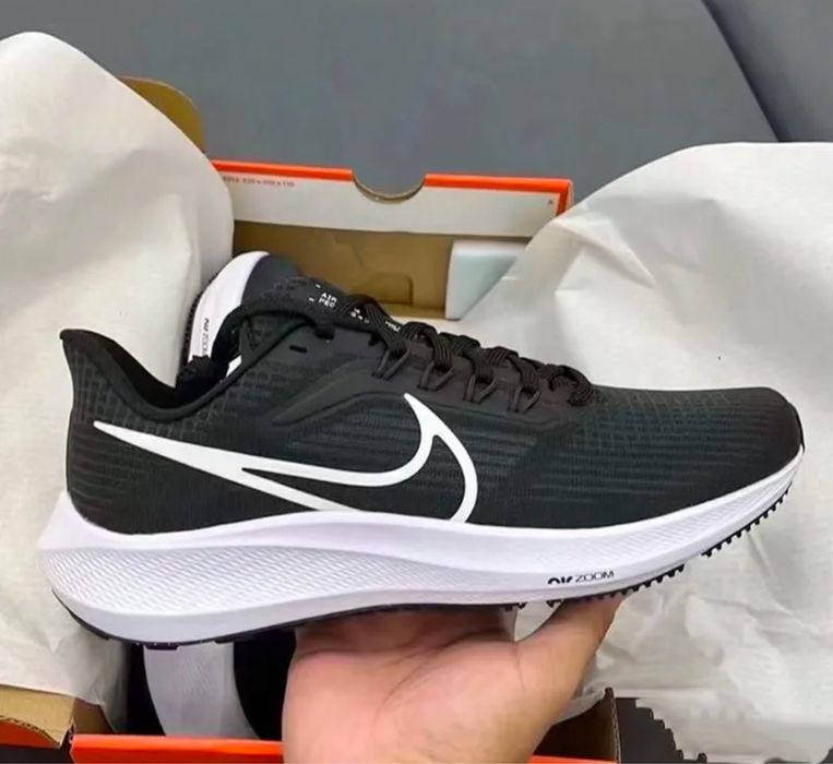 Кросівки Nike Air Zoom Pegasus 39