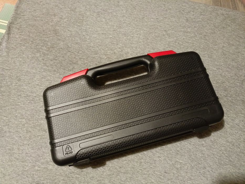 Продам набір інструментів