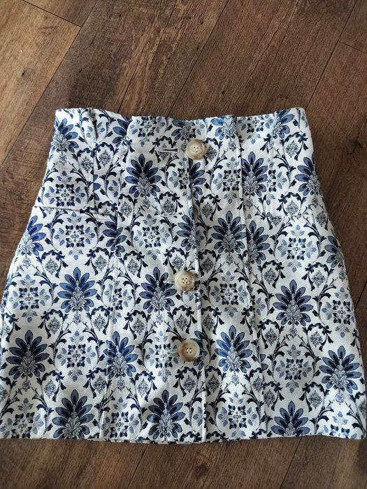 Top shop 36 spódnica na guziki niebiesko biała kwiaty print