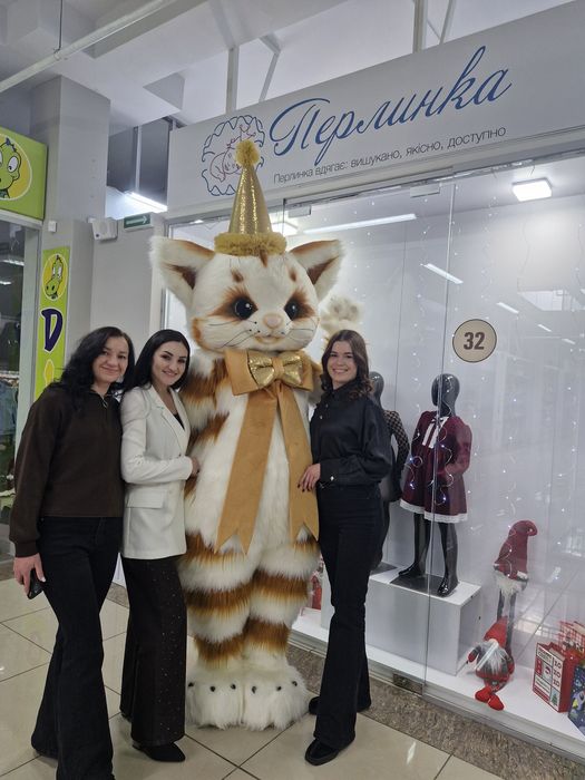 Вітання від ростового котика