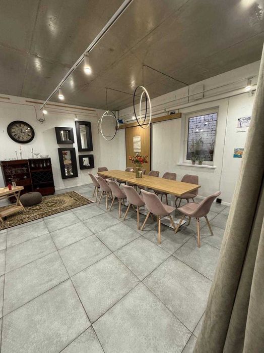 Готовий бізнес у ЖК «Нова Англія» — кав’ярня з кухнею та потенціалом