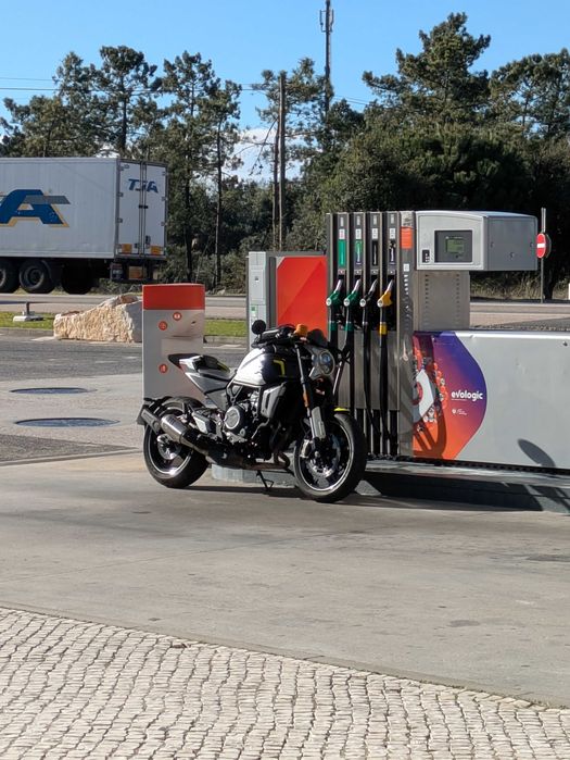 CF Moto CLX700 Sport