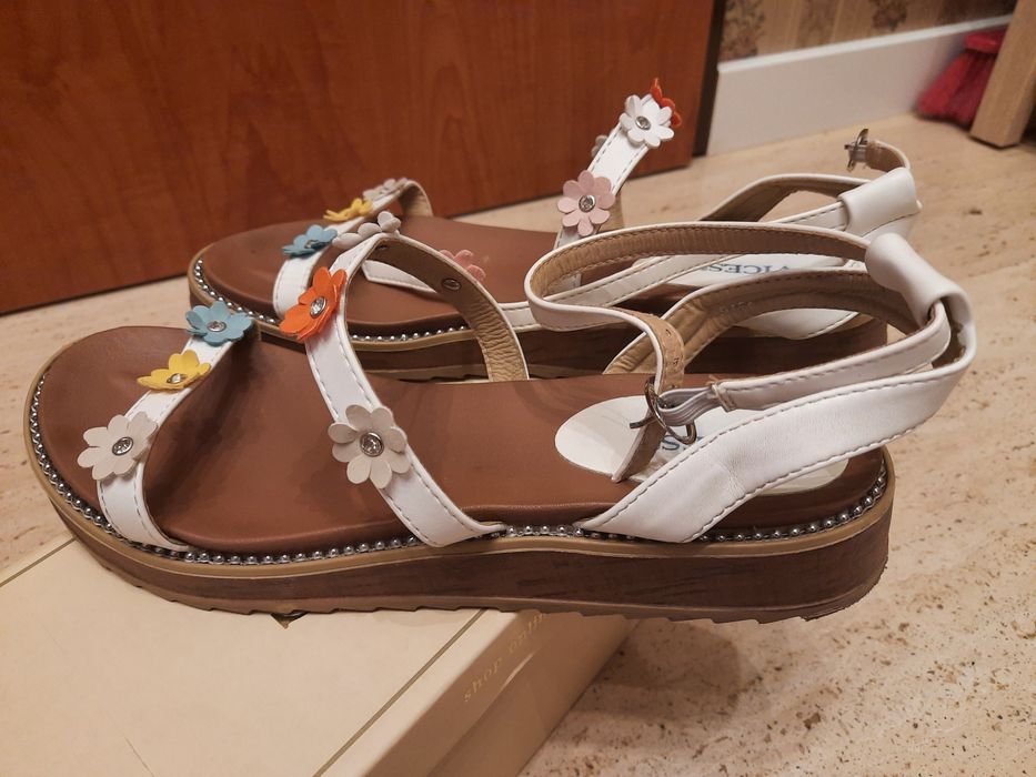 Sandały r. 41 Vices