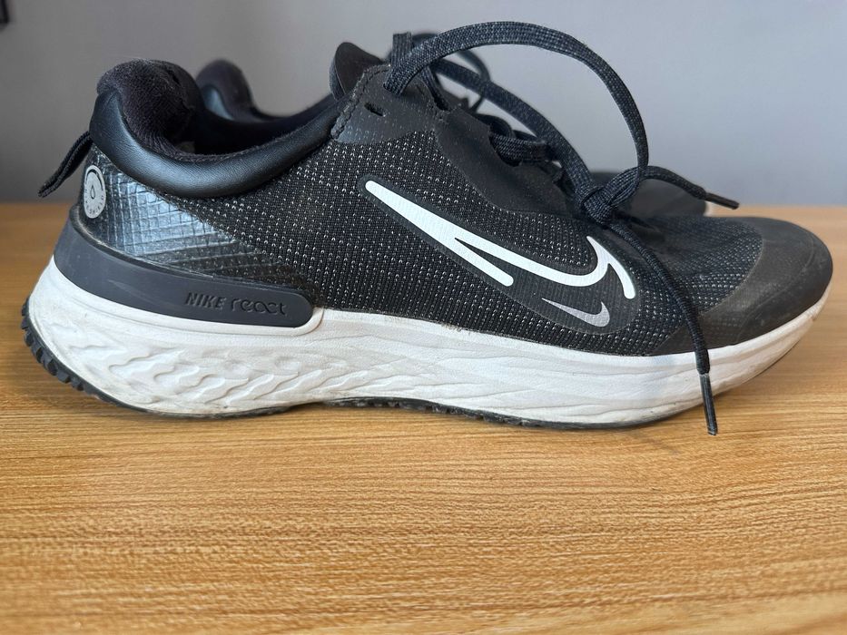 Кросівки Nike React Miler 2 Shield