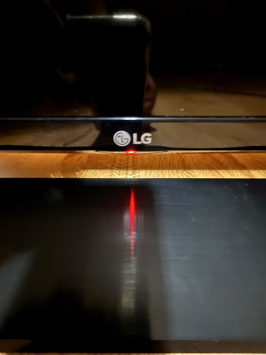 Телевізор LG 49UH620V 49” 4K Smart TV – під ремонт або на запчастини