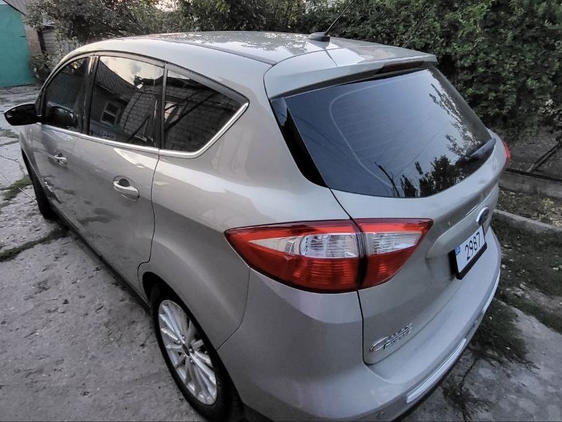 Ford C-Max 2016 VIN 1FADP5CU5GL116981 фото оголошення 5 з 12