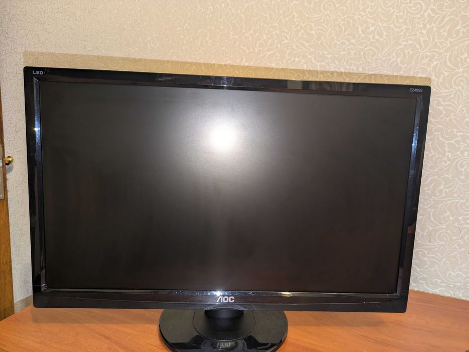 Продам монітор 24 " AOC E2495Sh Заброньований!