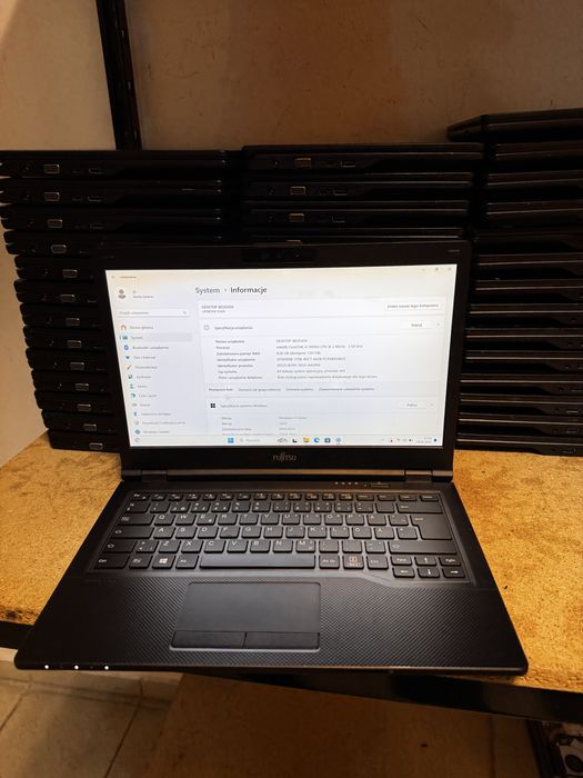 Fujitsu E5410 i3-10110 ram 8 gb ssd 256 gb Full hd
