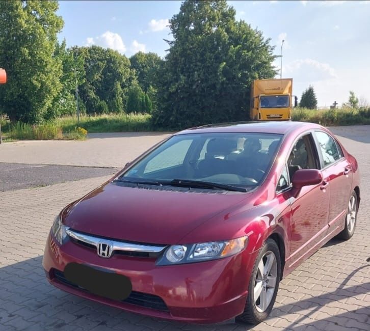 Honda Civic 1.8 do 2.08.2026 oferta specjalna 12000pln