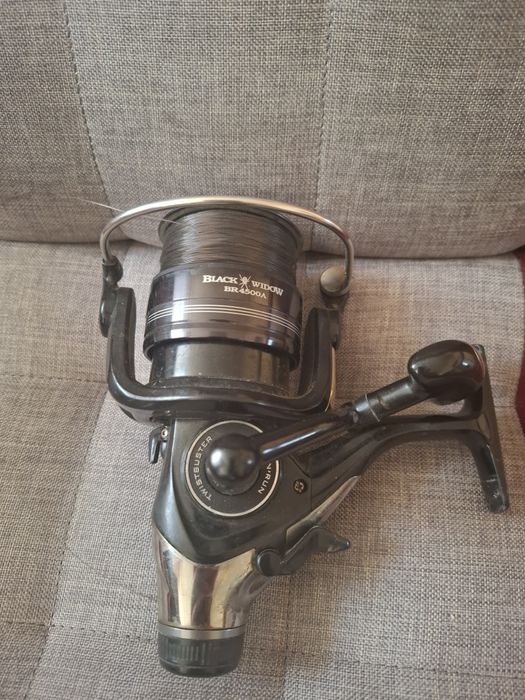 Kołowrotek BLACK WIDOW BR 4500A