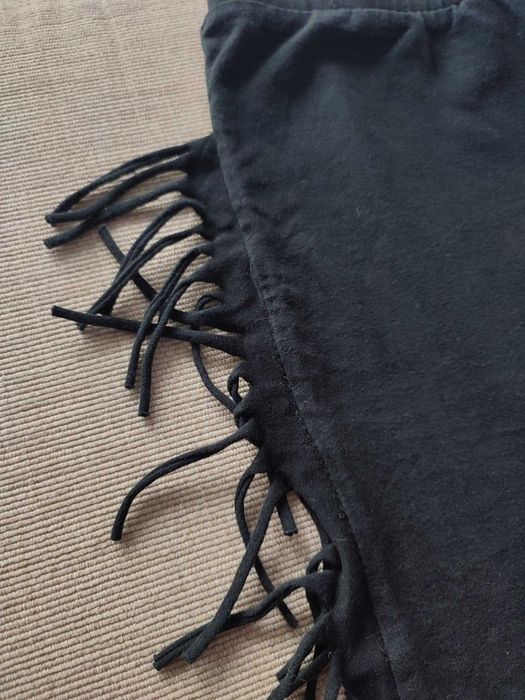 Spodnie z frendzelkami