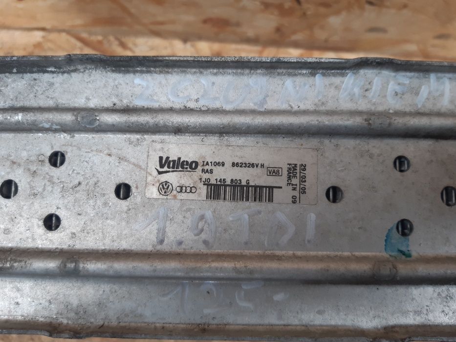Intercooler/chłodnica powietrza Volkswagen Golf 4/ Bora 1.9 TDI