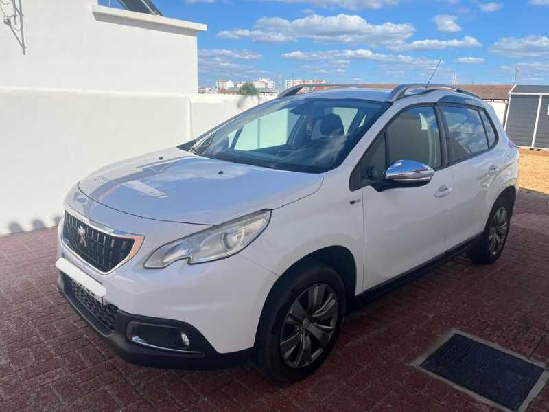 Peugeot 2008 1.2 PureTech Style