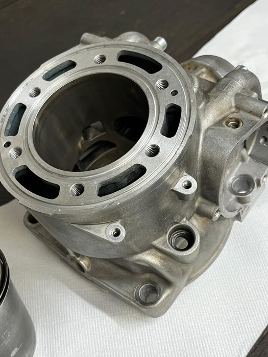 Cilindro e Pistão Ktm/Husqvarna/Gas Gas