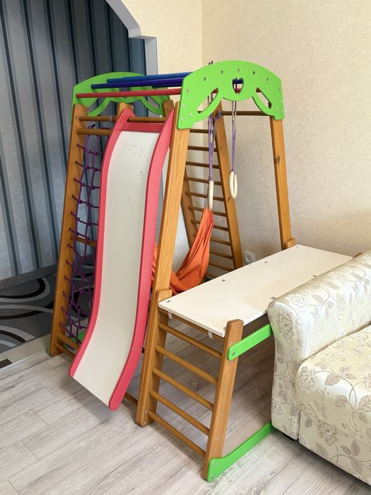 Дитячий спортивний куточок , монтесорі